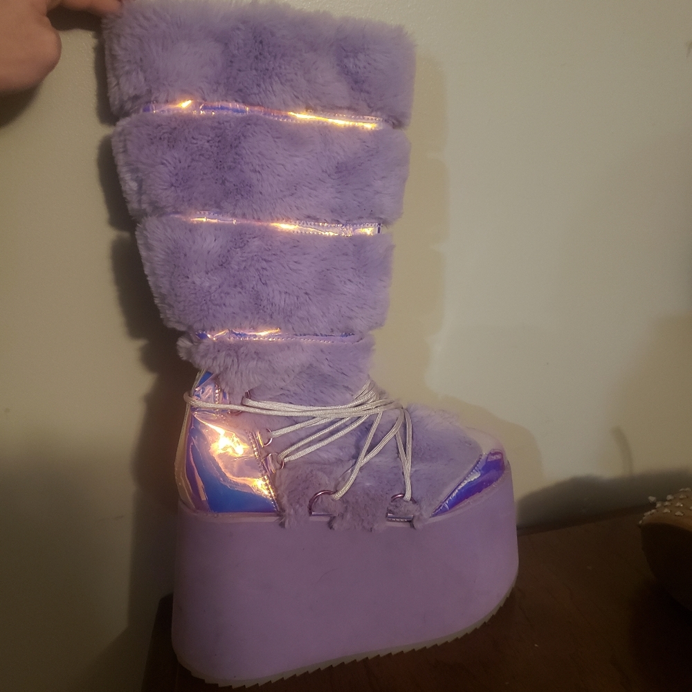 Club Exx furry purple platform boots